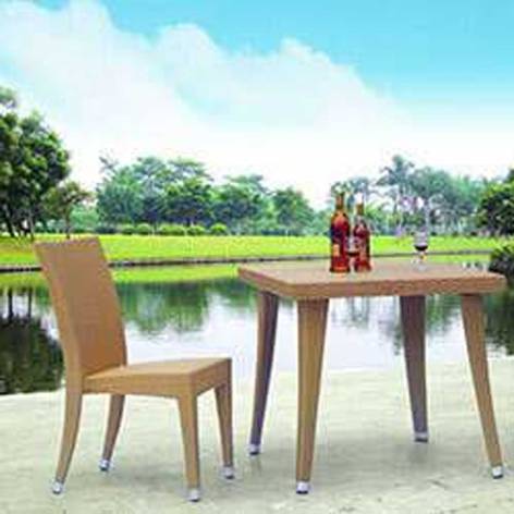 D 26 Outdoor Dining Set Manufacturers, Wholesalers, Suppliers in Delhi