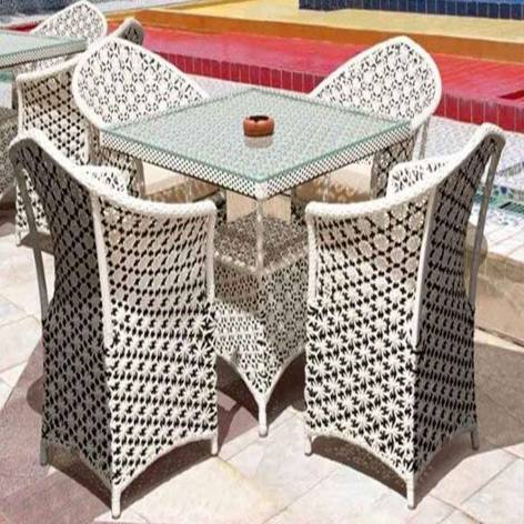 MPOD 39 Rattan Tables Manufacturers, Wholesalers, Suppliers in Chandigarh