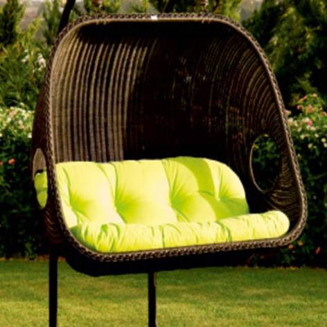 VC 25 Lawn Swings Manufacturers, Wholesalers, Suppliers in Chandigarh