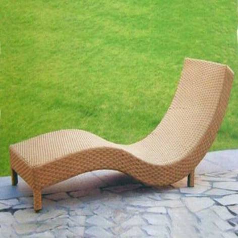 WL 05 Poolside Lounger Manufacturers, Wholesalers, Suppliers in Chhattisgarh