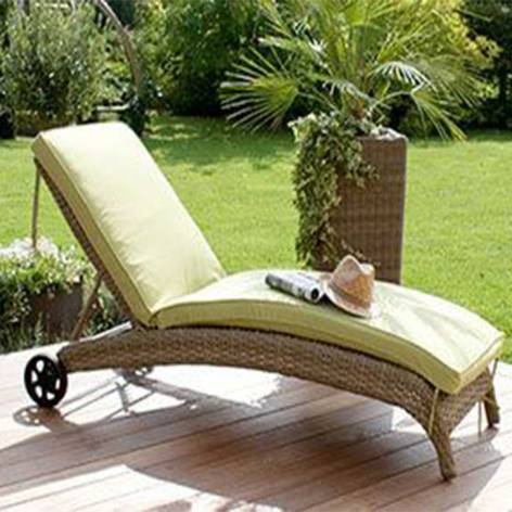 WL 06 Rattan Lounger Manufacturers, Wholesalers, Suppliers in Delhi